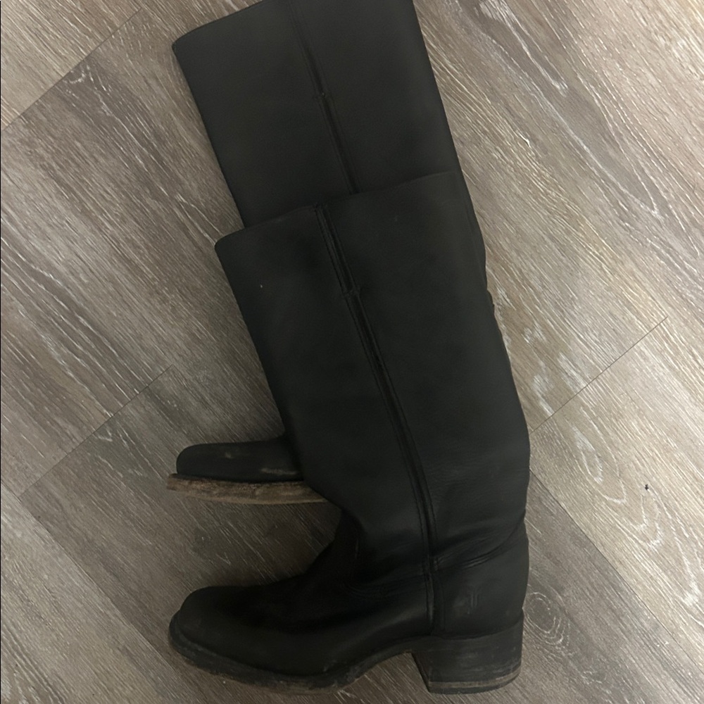 Frye Black Leather Upper Footwear